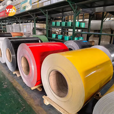 El color de Pvdf cubrió las bobinas de aluminio 3105 3003 1060 5052 6061 prepintados