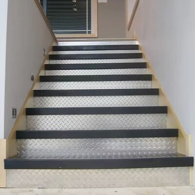 Lámina de aluminio repujado 5052 4x8 5754 Placa de diamante de aluminio 100mm 1600mm