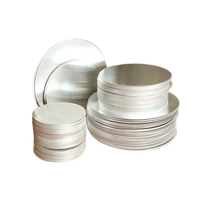 Diámetro 50-240 mm Círculo de aluminio 2-6 mm 1050 1060 3003 5052 Alta planitud sin bordes de borde tamaño personalizado Grado alimenticio